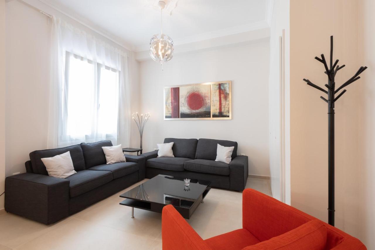 Modern 2-Bedroom Apt, 200M From The Acropolis 아테네 외부 사진