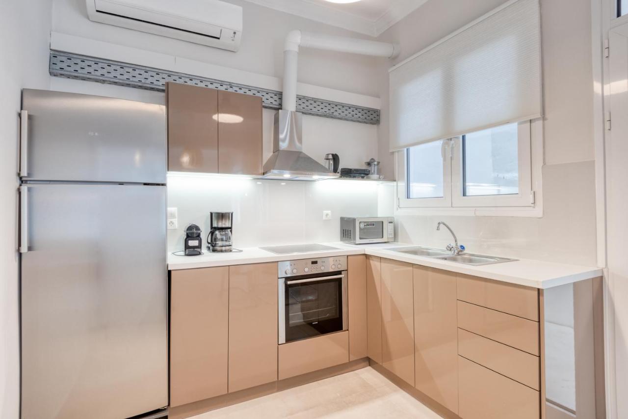 Modern 2-Bedroom Apt, 200M From The Acropolis 아테네 외부 사진
